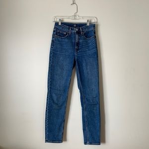GAP Cigarette Style Blue Jean Size 26/2